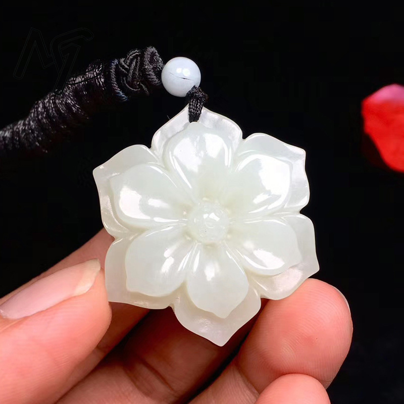 Jewelry & Watches Vitopoulos - Natürliche chinesische weiße Jade fünfeckige Blume