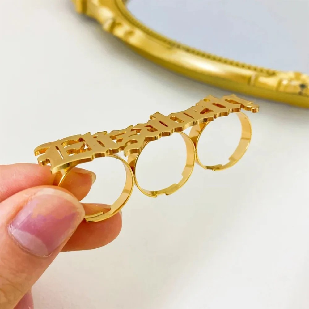 Benutzerdefinierter Namensring – Statement Cocktail Ring Bewertung und Preis
