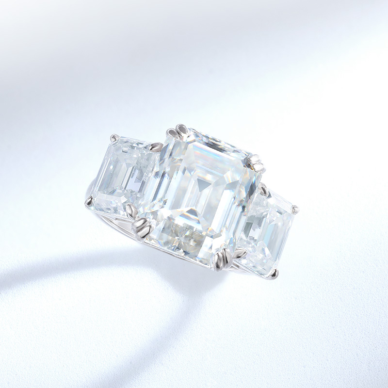 Smyoue 12cttw Smaragdschliff-V – Statement Cocktail Ring Bewertung und Preis