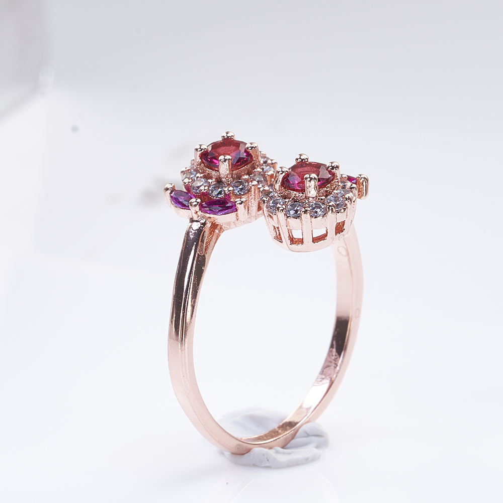 Rubin-Edelstein-Ring für charm – Statement Cocktail Ring Bewertung und Preis